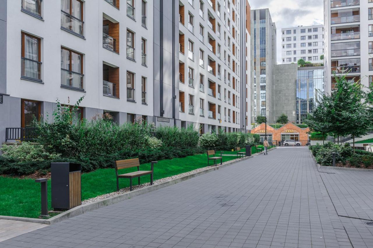 Modern Apartments With Access To The Pool Near Rondo Daszynskiego Station Warschau Exterior foto
